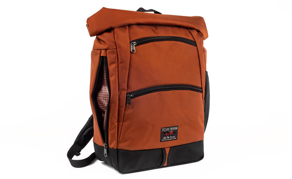 The face of the Addax 26 in Burnt Orange Ballistic with Moab 200 Halcyon interior